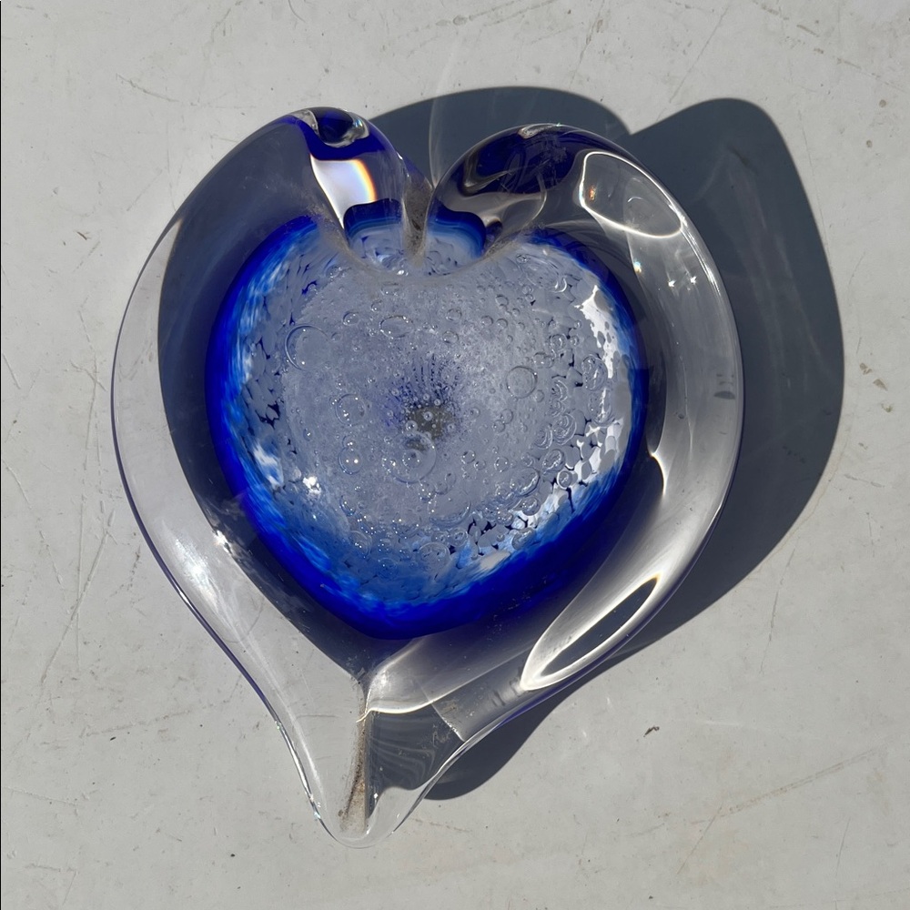 Elegant Blue and Clear Glass Heart Sculpture and paperweight by J. Pagliarini